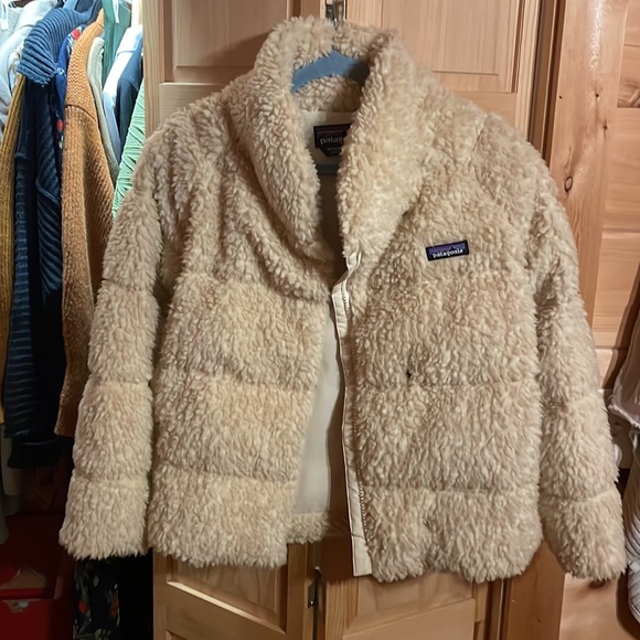 Patagonia Fleece Jacket - Picture 2 of 4